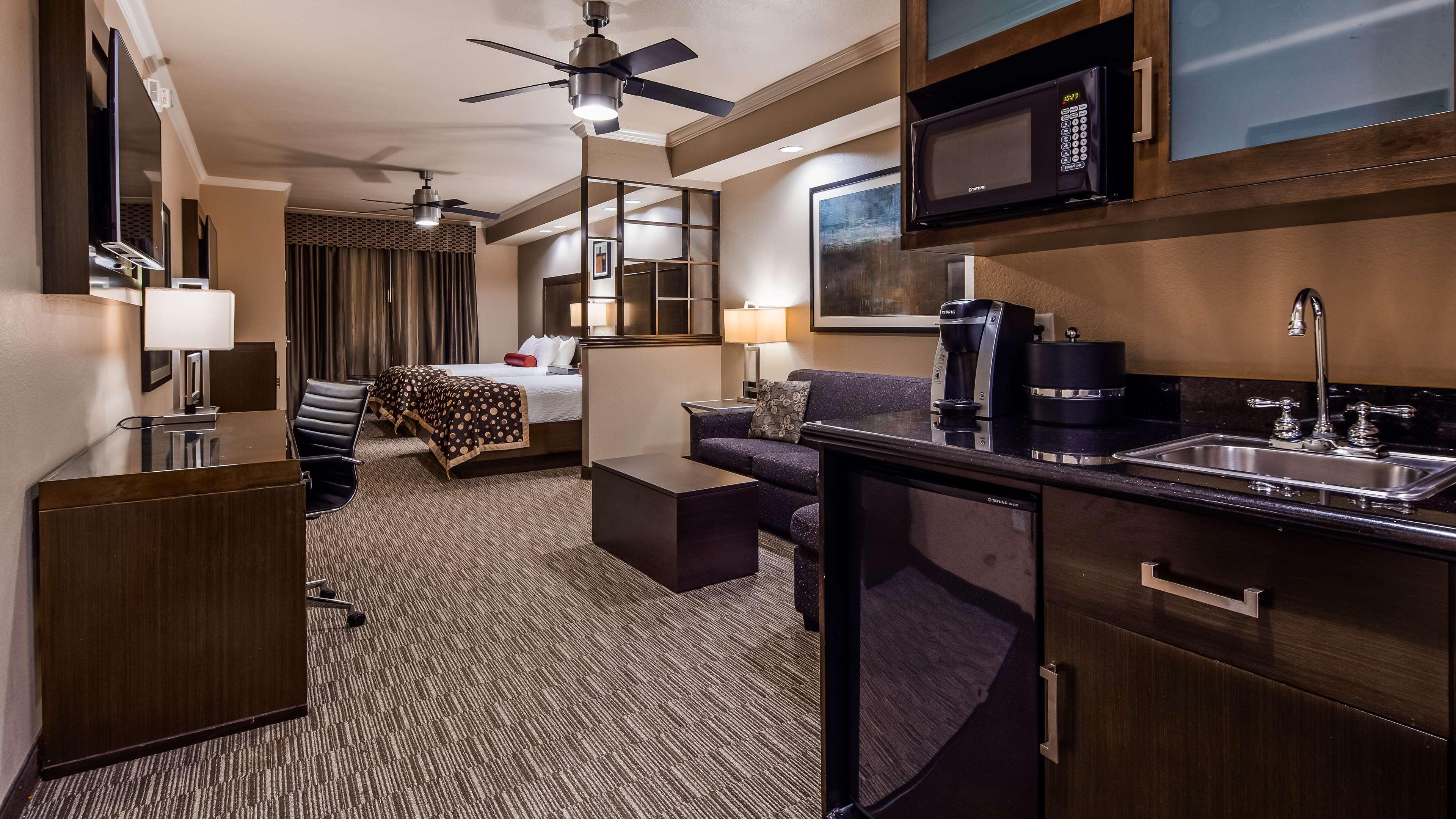 Best Western Premier Crown Chase Inn & Suites Denton Luaran gambar