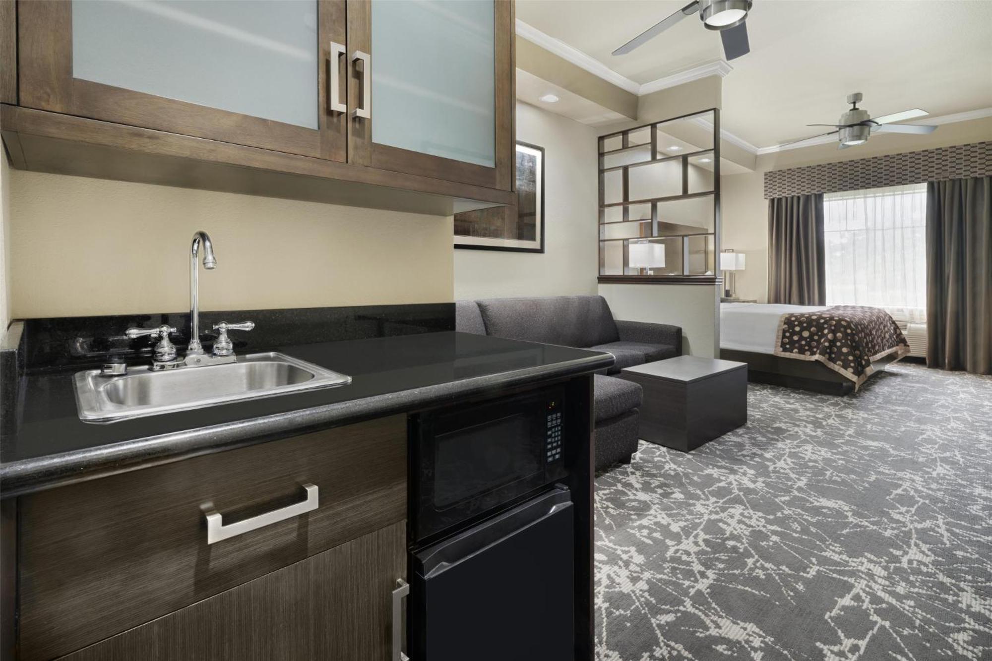Best Western Premier Crown Chase Inn & Suites Denton Luaran gambar
