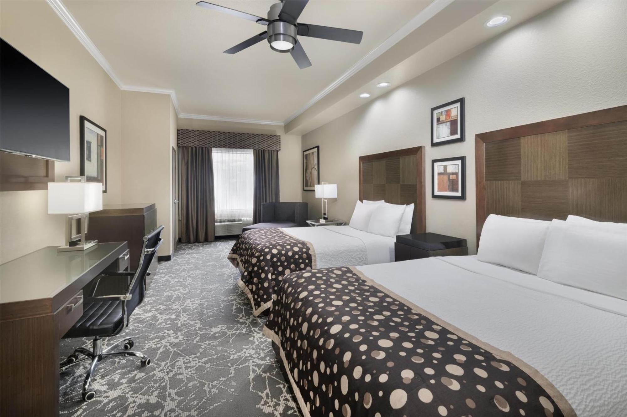 Best Western Premier Crown Chase Inn & Suites Denton Luaran gambar
